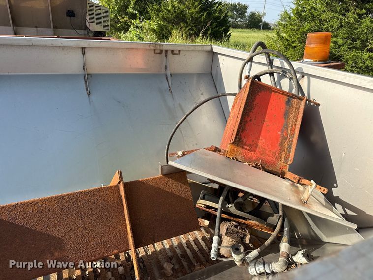 image for item EX2221 (2) spreaders