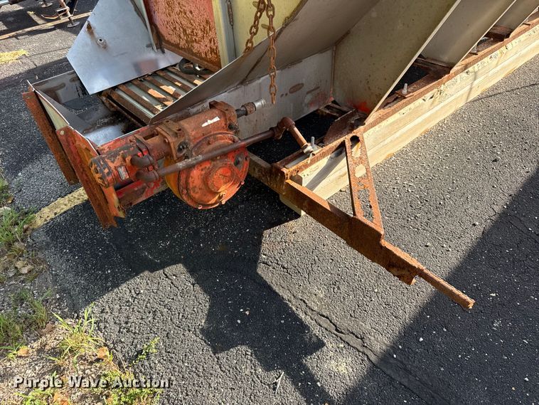 image for item EX2221 (2) spreaders