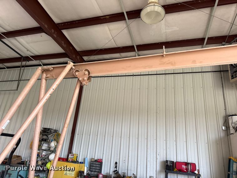 image for item EX2225 A frame hoist