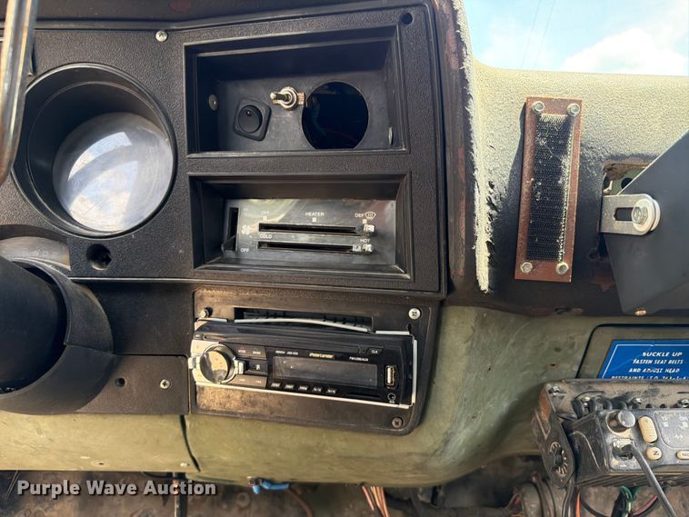 image for item EX2591 1986 Chevrolet D30 pickup truck cab and chassis