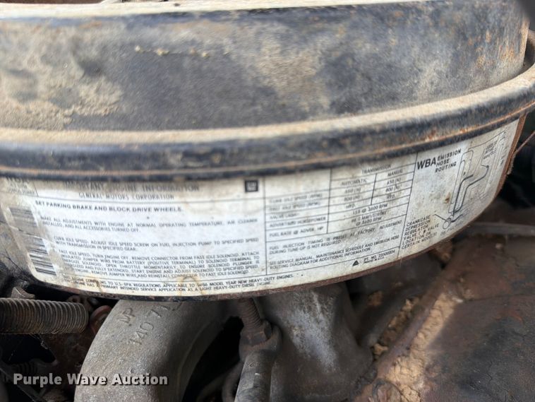 image for item EX2591 1986 Chevrolet D30 pickup truck cab and chassis