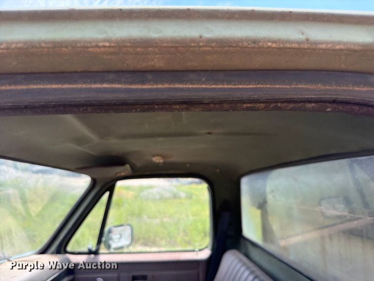 image for item EX2592 1985 Chevrolet D30 pickup truck cab and chassis