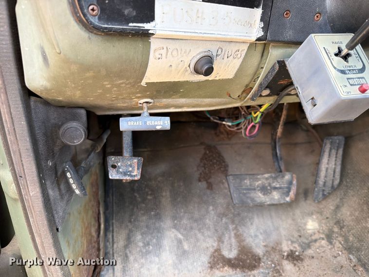 image for item EX2592 1985 Chevrolet D30 pickup truck cab and chassis