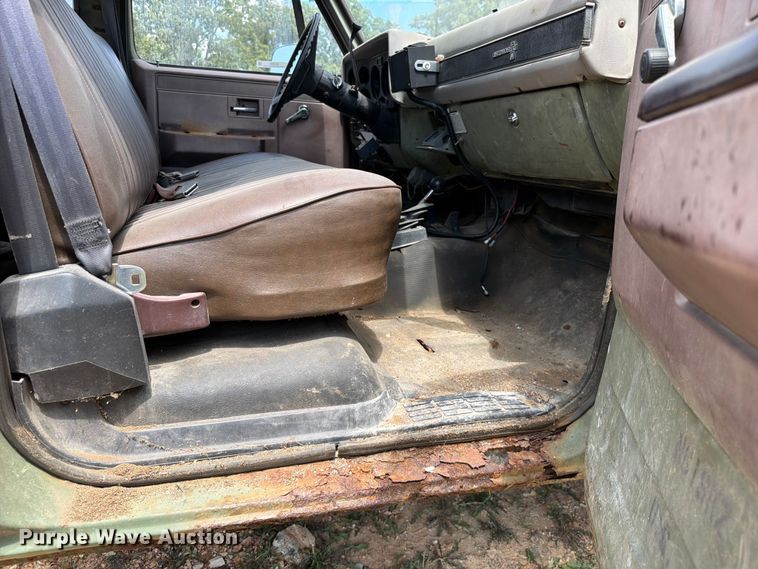 image for item EX2592 1985 Chevrolet D30 pickup truck cab and chassis