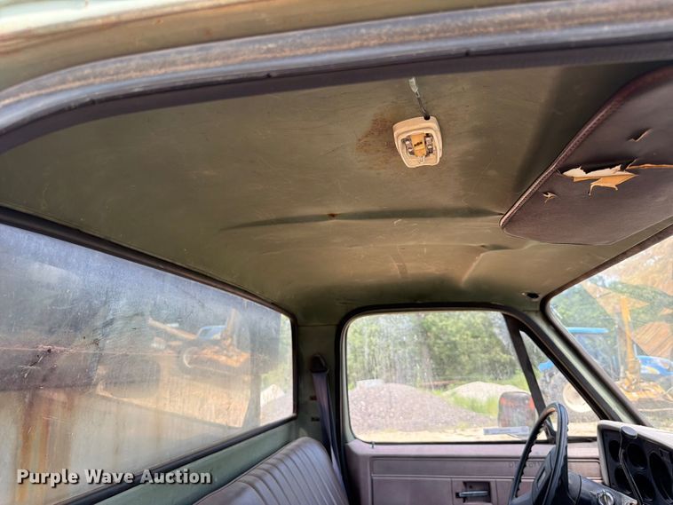 image for item EX2592 1985 Chevrolet D30 pickup truck cab and chassis