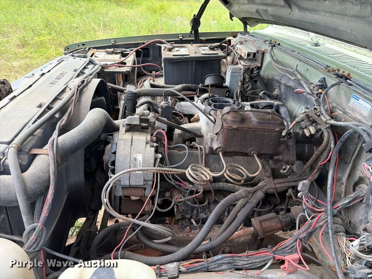 image for item EX2592 1985 Chevrolet D30 pickup truck cab and chassis