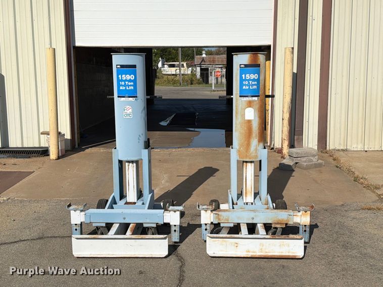 image for item EX4242 OTC 1590 air jack automotive lift