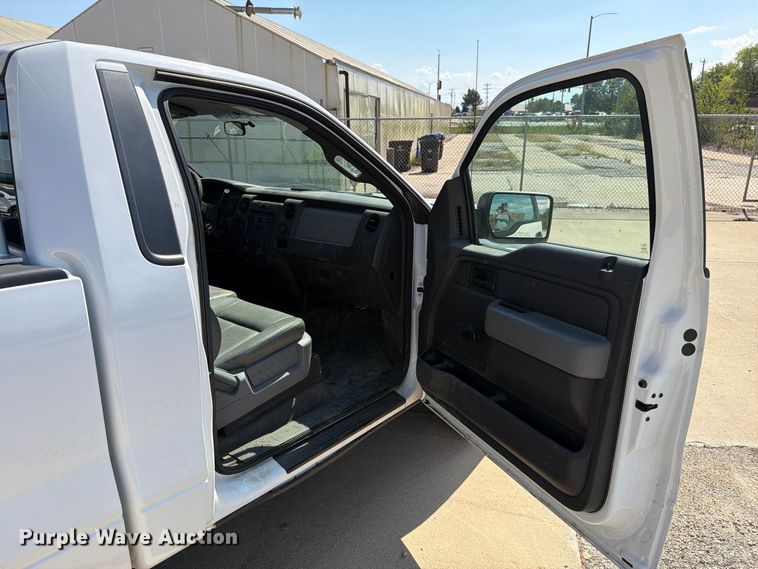 image for item EX4609 2012 Ford F150 pickup truck