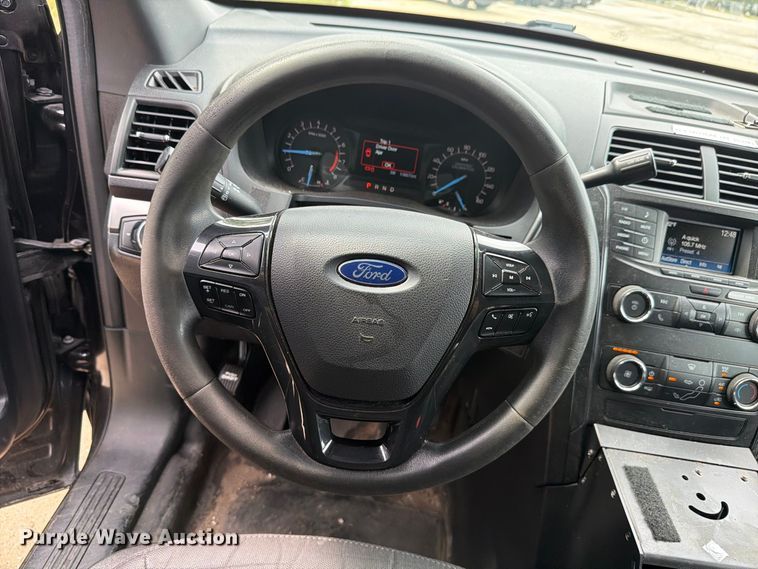 image for item EX4610 2019 Ford Explorer Police Interceptor SUV