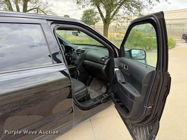 image for item EX4610 2019 Ford Explorer Police Interceptor SUV