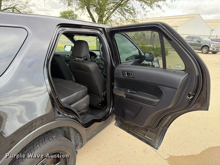 image for item EX4610 2019 Ford Explorer Police Interceptor SUV
