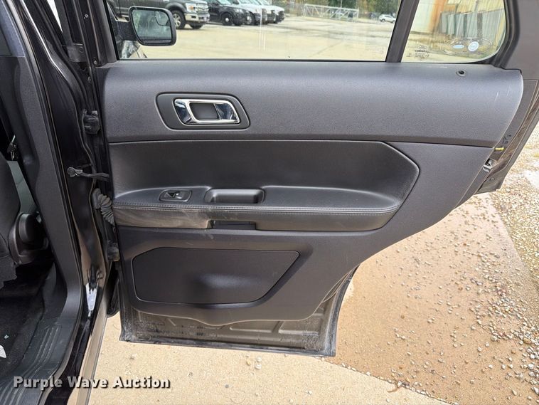 image for item EX4610 2019 Ford Explorer Police Interceptor SUV