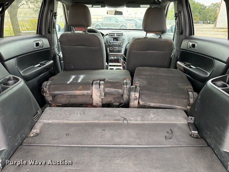 image for item EX4610 2019 Ford Explorer Police Interceptor SUV