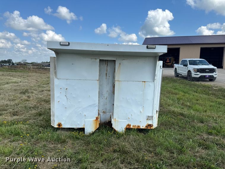 image for item FB5793 Henderson dump bed