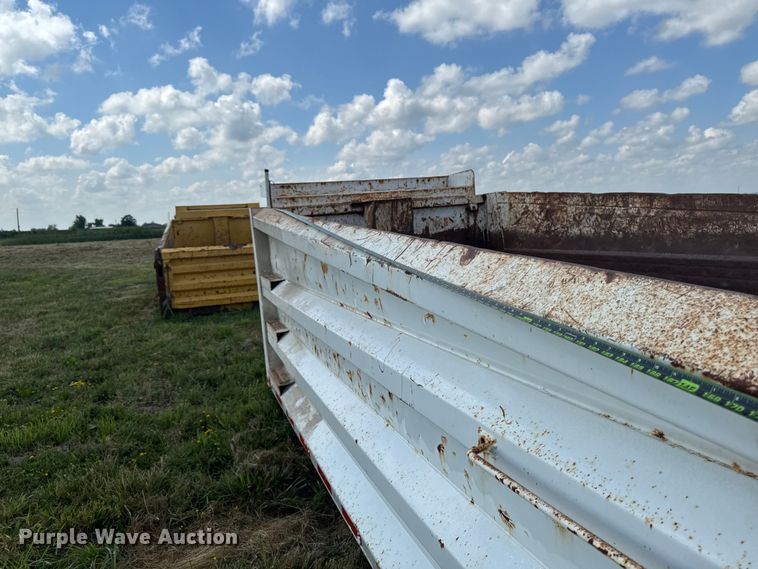 image for item FB5793 Henderson dump bed