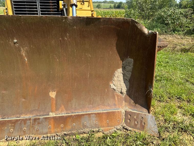 image for item FB5943 1999 Caterpillar D6R XL dozer