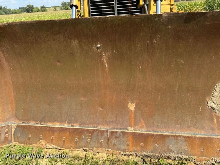 image for item FB5943 1999 Caterpillar D6R XL dozer