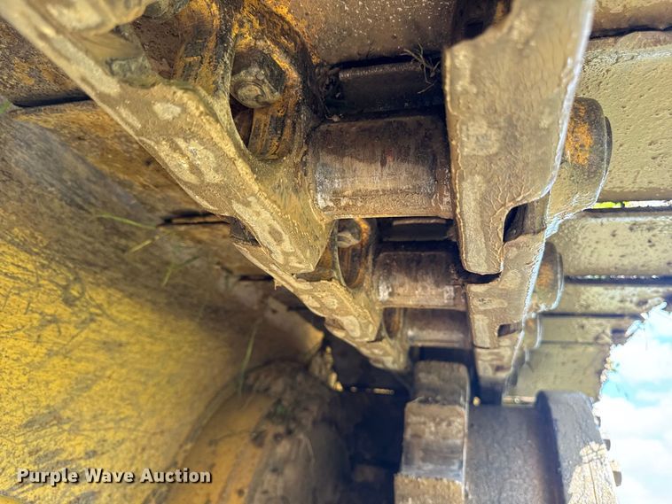 image for item FB5943 1999 Caterpillar D6R XL dozer