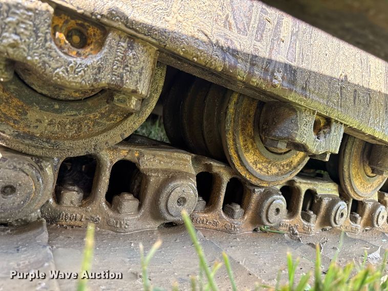 image for item FB5943 1999 Caterpillar D6R XL dozer