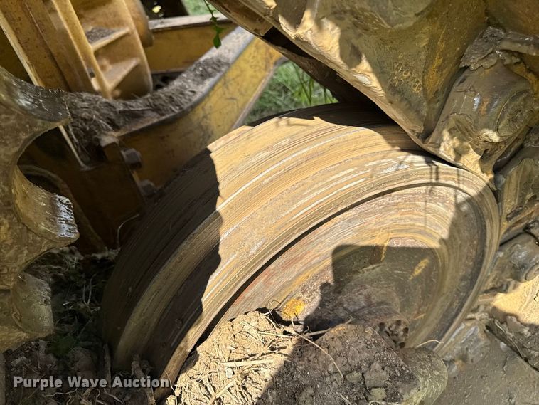 image for item FB5943 1999 Caterpillar D6R XL dozer