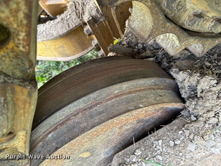 image for item FB5943 1999 Caterpillar D6R XL dozer