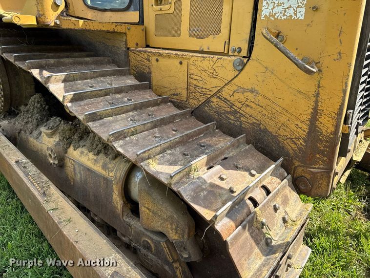 image for item FB5943 1999 Caterpillar D6R XL dozer