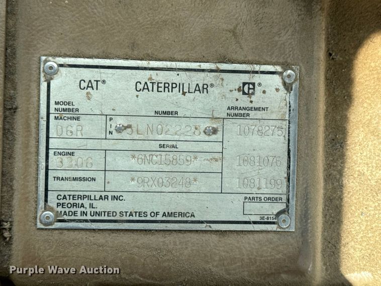 image for item FB5943 1999 Caterpillar D6R XL dozer