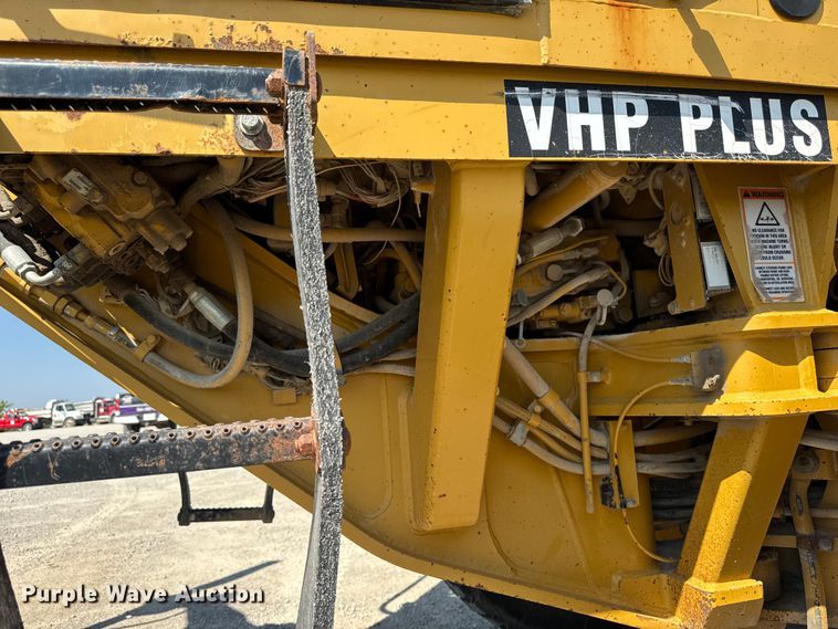 image for item FB5945 2007 Caterpillar 140H motor grader