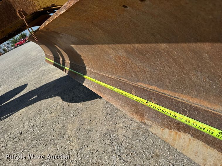 image for item FB5945 2007 Caterpillar 140H motor grader
