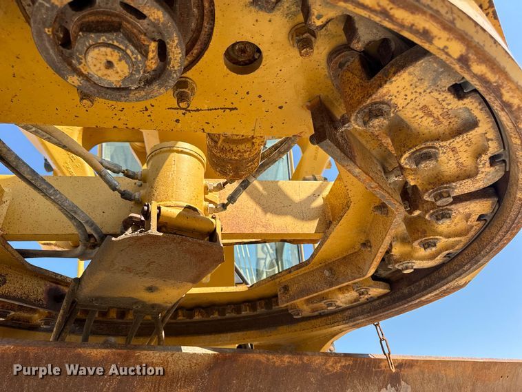 image for item FB5945 2007 Caterpillar 140H motor grader