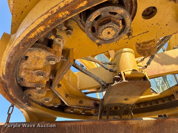 image for item FB5945 2007 Caterpillar 140H motor grader