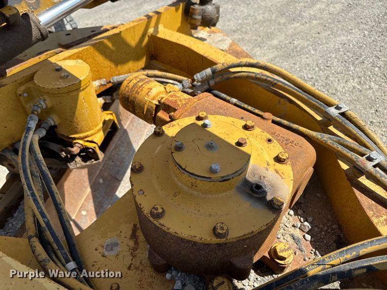 image for item FB5945 2007 Caterpillar 140H motor grader