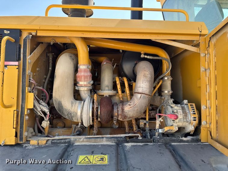 image for item FB5945 2007 Caterpillar 140H motor grader