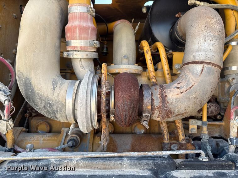image for item FB5945 2007 Caterpillar 140H motor grader