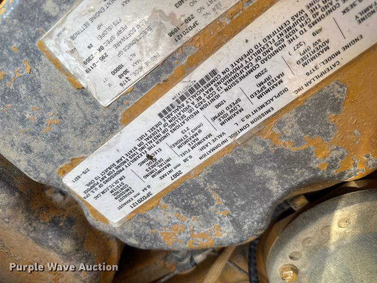 image for item FB5945 2007 Caterpillar 140H motor grader