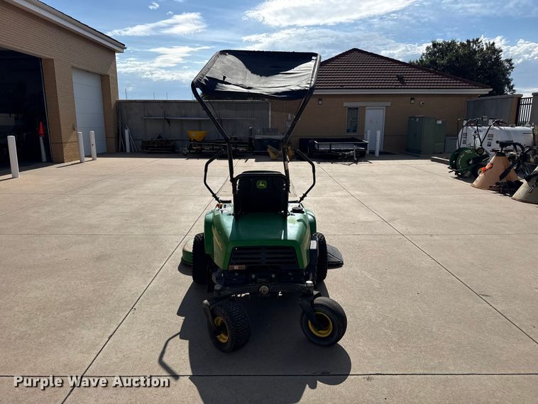image for item FB6931 John Deere F687 ZTR lawn mower