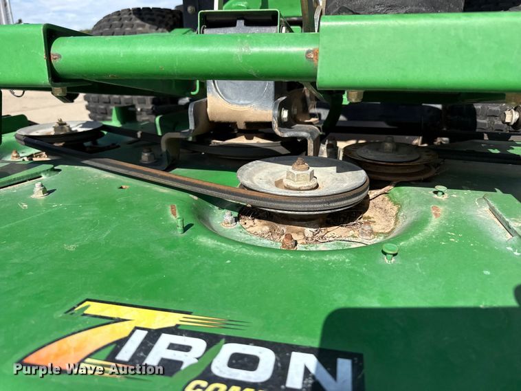 image for item FB6931 John Deere F687 ZTR lawn mower