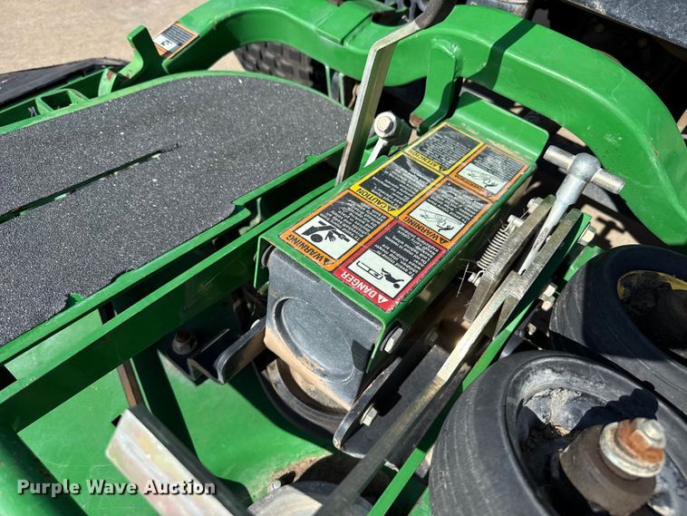 image for item FB6931 John Deere F687 ZTR lawn mower
