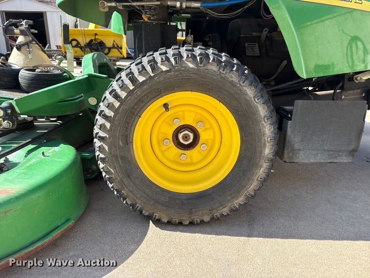 image for item FB6931 John Deere F687 ZTR lawn mower