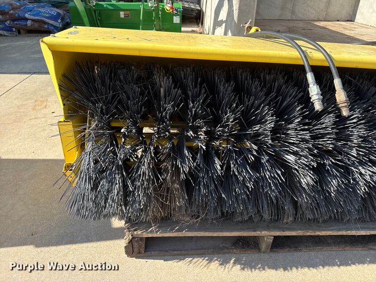 image for item FB6932 John Deere broom