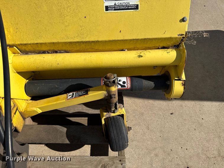 image for item FB6932 John Deere broom