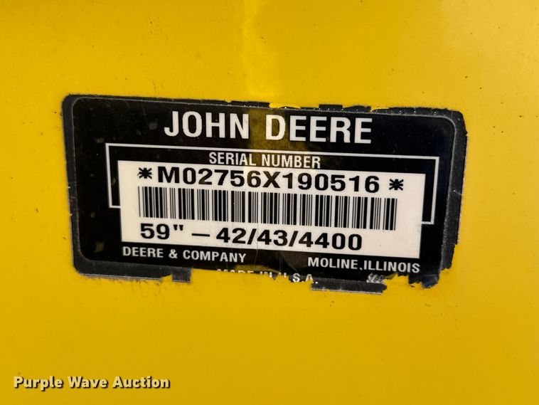 image for item FB6933 John Deere snow blower