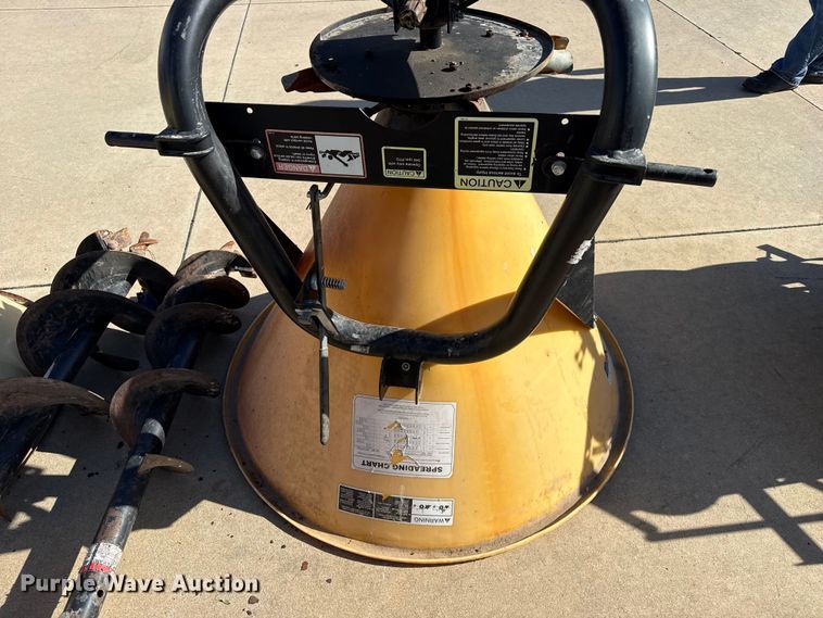 image for item FB6934 Lawn equipment