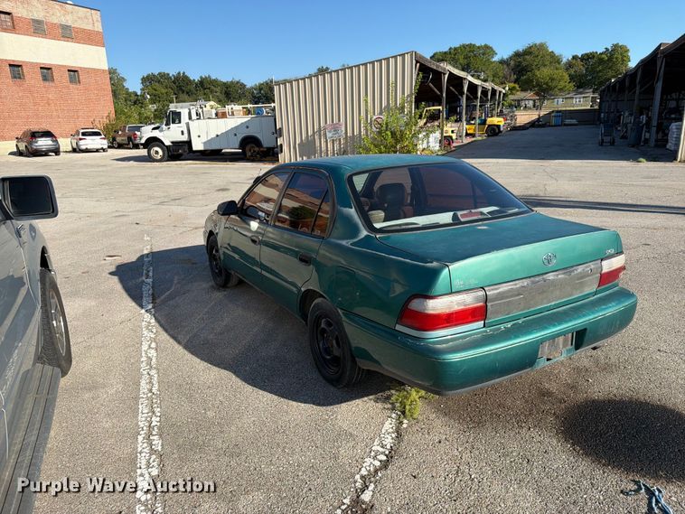 image for item FB8878 1997 Toyota Corolla 