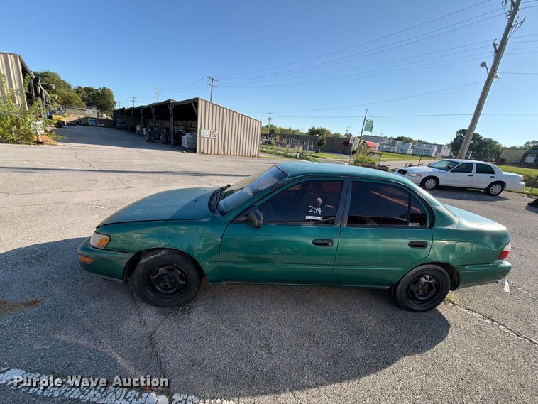 image for item FB8878 1997 Toyota Corolla 