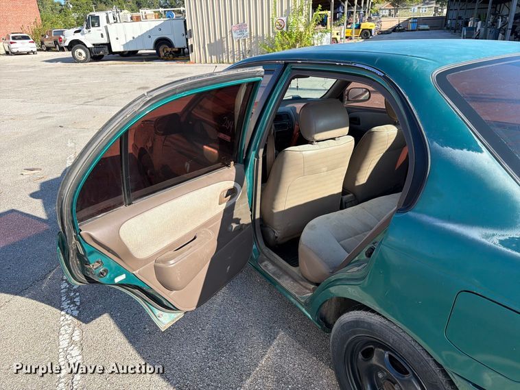 image for item FB8878 1997 Toyota Corolla 