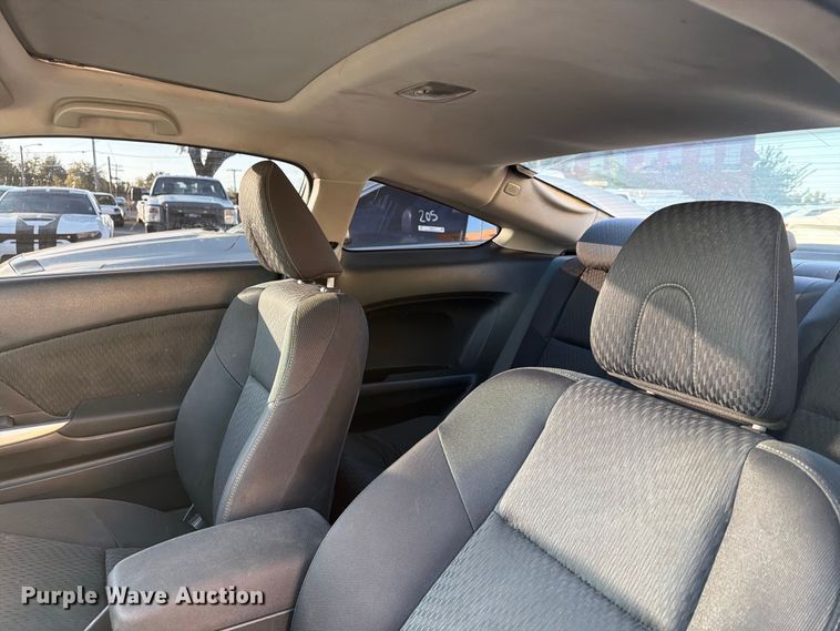 image for item FB8880 2014 Honda Civic 