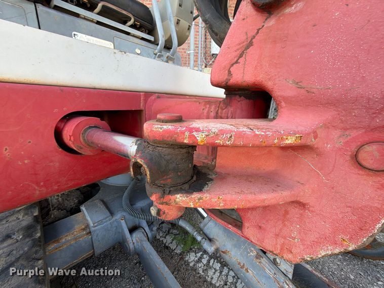 image for item FB8881 2009 Takeuchi TB016 mini excavator