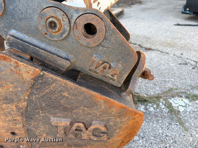 image for item FB8881 2009 Takeuchi TB016 mini excavator