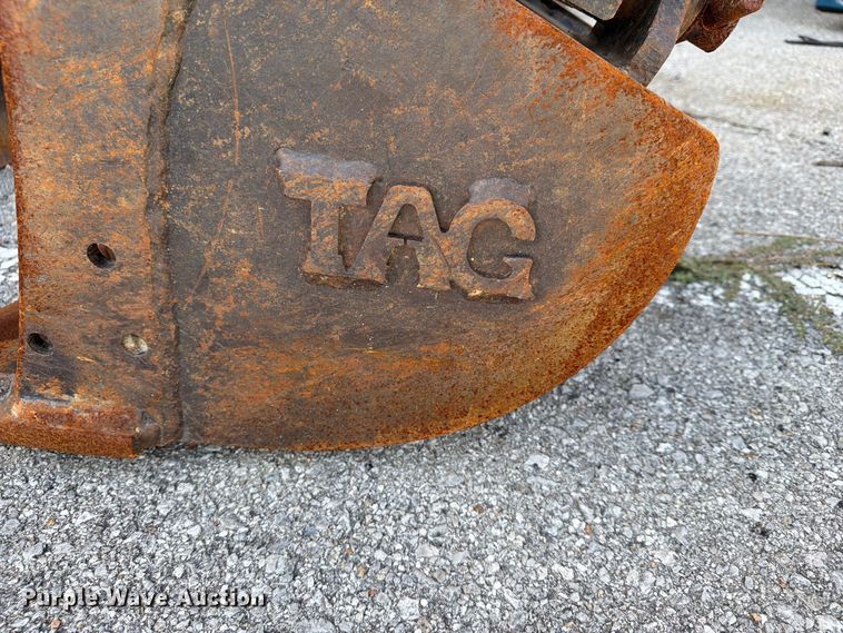 image for item FB8881 2009 Takeuchi TB016 mini excavator